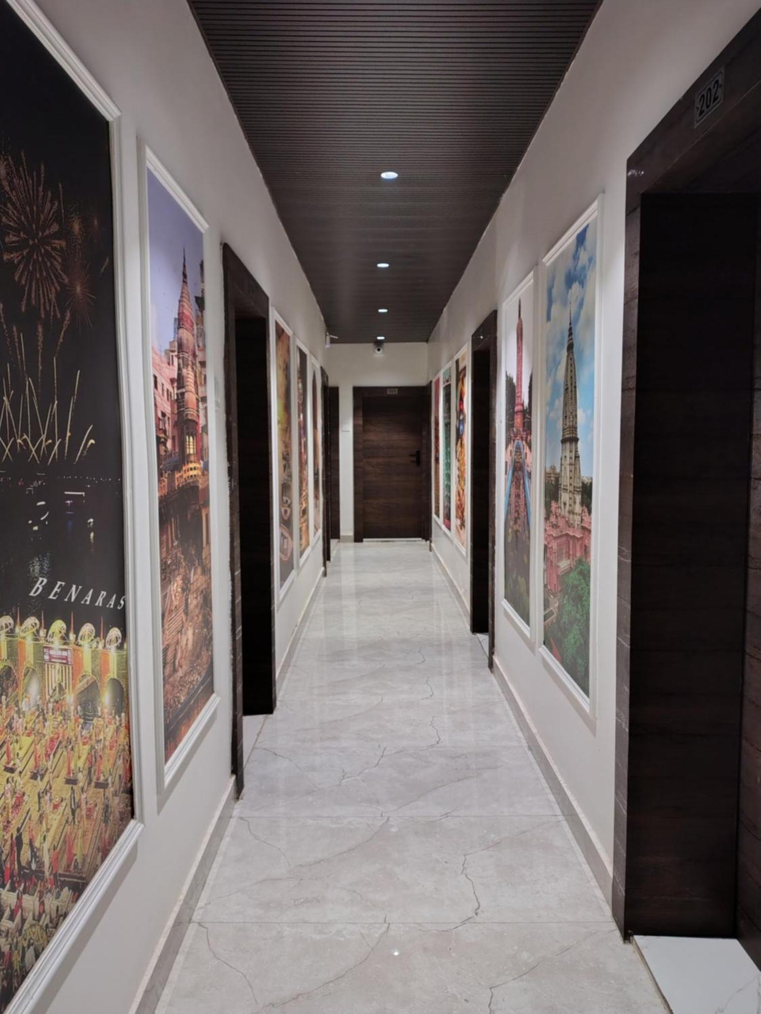 Hotel Mrk Bénarès Extérieur photo